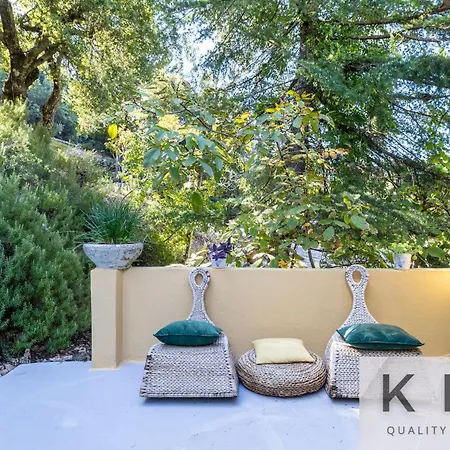 Anti-pera With Private Pool In Dilinata Village! Vila *