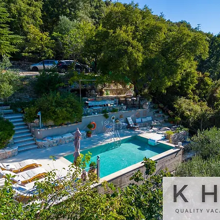 Anti-pera With Private Pool In Dilinata Village! Βίλα