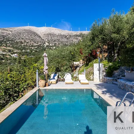 Βίλα Anti-pera With Private Pool In Dilinata Village! *